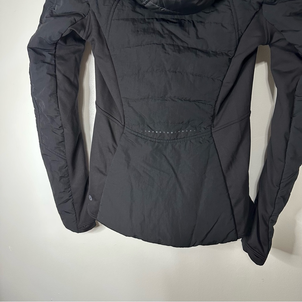 NWOT Lululemon Another Mile Jacket - Picture 9 of 11